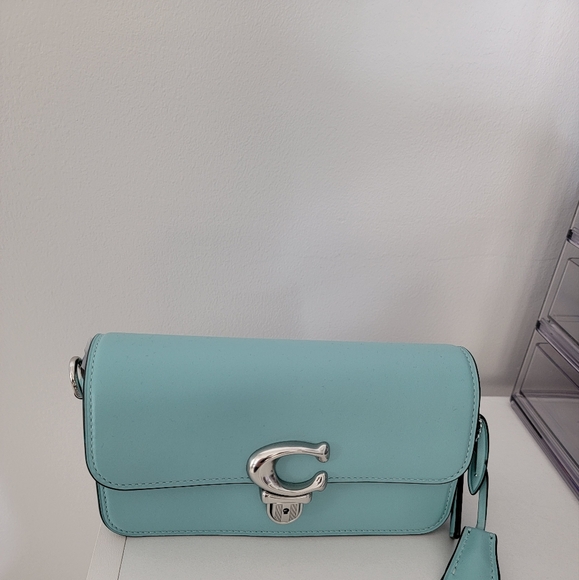 NWOT COACH STUDIO BAGUETTE HANDBAG - Picture 1 of 5
